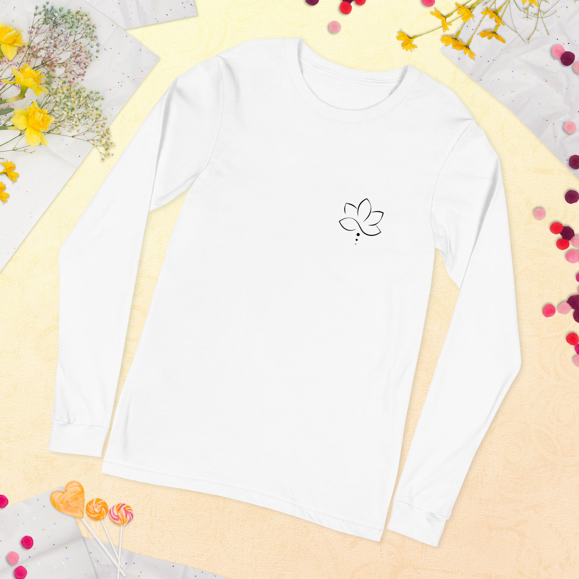Shirt weiss Lotus, Product mockup