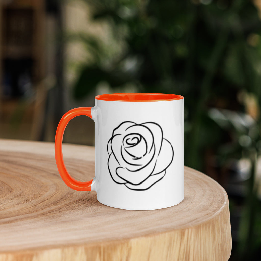 Tasse auf Holztisch, Produkt Mockup