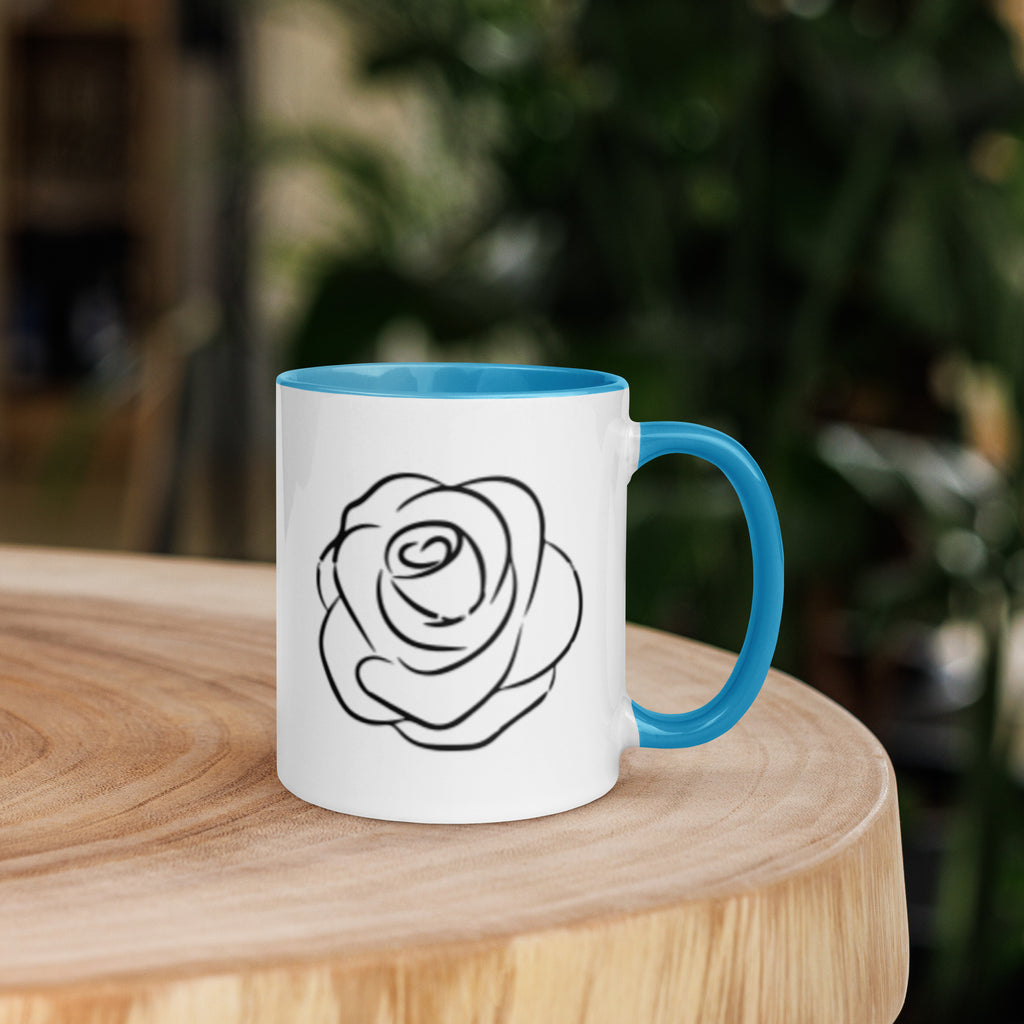 Tasse auf Holztisch, Produkt Mockup