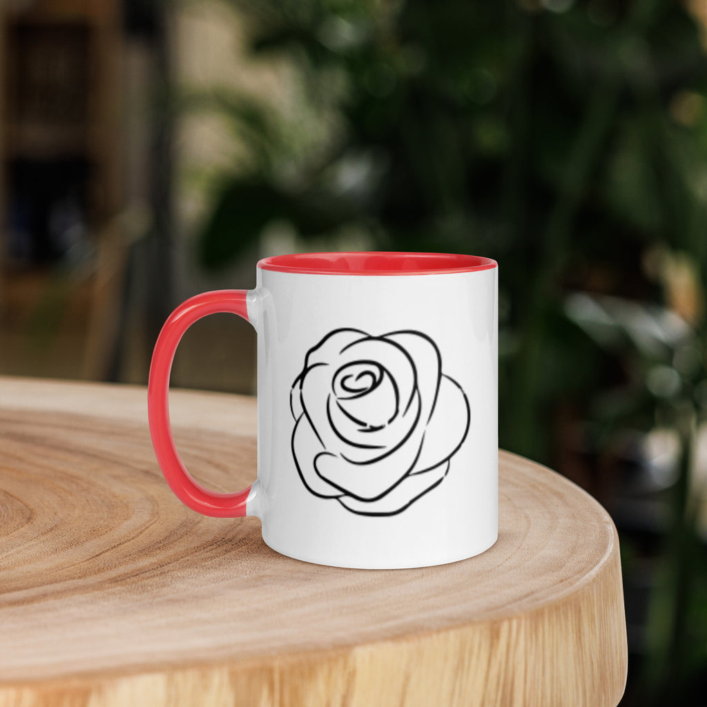 Tasse auf Holztisch, Produkt Mockup