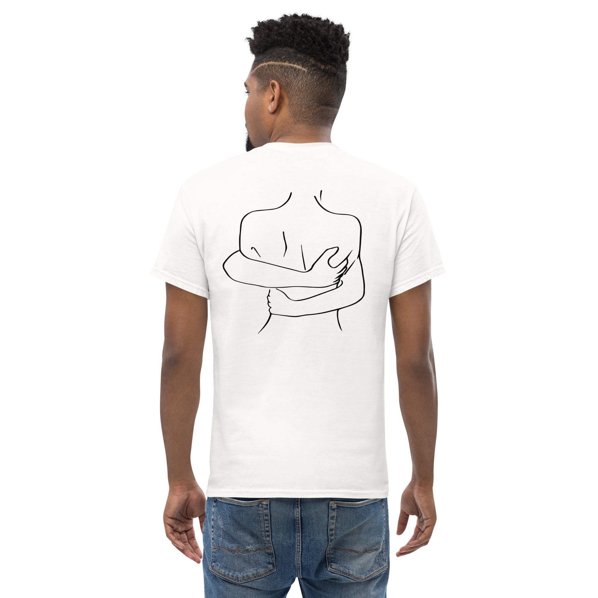 t-shirt cardinal Umarmung, getragen von Mann